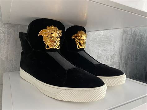 versace shoes medusa men|Versace Medusa aevitas.